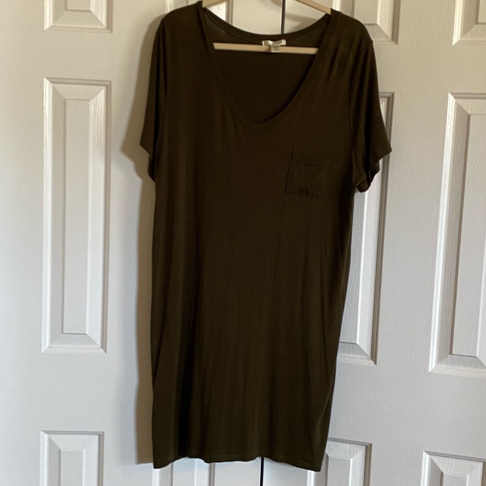 T-shirt dress